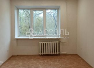 Продаю 1-комнатную квартиру, 39 м2, Омская область, Семиреченская улица, 138