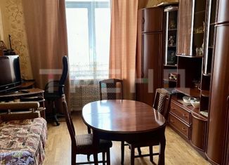 Продажа 4-ком. квартиры, 113 м2, Санкт-Петербург, проспект Стачек, 55, метро Кировский завод