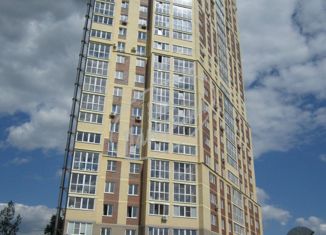 Продается 2-ком. квартира, 69 м2, Калужская область, улица Белинского, 2А