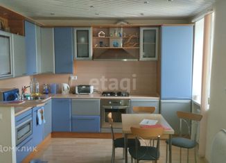 Продажа 4-комнатной квартиры, 83.8 м2, Коряжма, улица Космонавтов, 10А