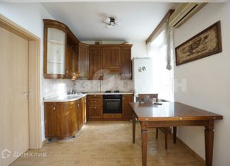 Продам трехкомнатную квартиру, 76 м2, Москва, улица Фонвизина, 2А, метро Тимирязевская