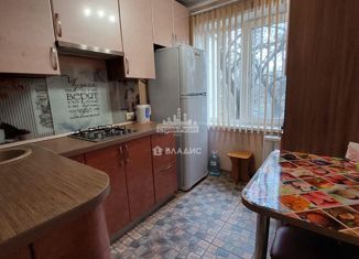 Сдается в аренду 1-комнатная квартира, 31 м2, Керчь, улица Кирова, 87/54