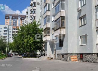 Продажа 3-ком. квартиры, 92.4 м2, Екатеринбург, улица Маршала Жукова, 11, улица Маршала Жукова