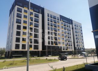 Продам 2-ком. квартиру, 75 м2, Крым, Щедрая улица, 1