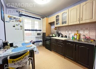 Продается 3-комнатная квартира, 56 м2, Гусь-Хрустальный, Рязанская улица, 10Б