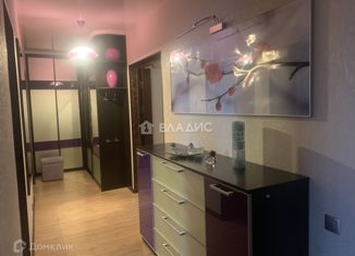 Продажа 3-комнатной квартиры, 82 м2, Плавск, улица Матвеева, 16