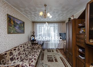 Продаю 1-ком. квартиру, 33 м2, деревня Добрунь, Брянская улица, 15