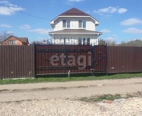 Продаю дом, 137.5 м2, посёлок городского типа Знаменка, Вишнёвая улица
