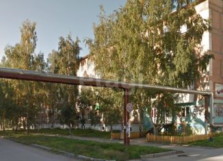 Продается 2-комнатная квартира, 44.9 м2, Челябинская область, улица Горького, 95