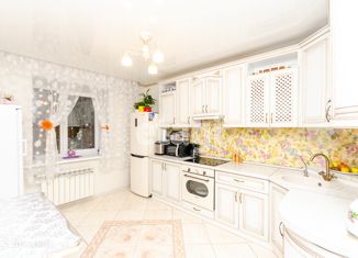 Продам двухкомнатную квартиру, 57 м2, Бердск, улица Ленина, 17А