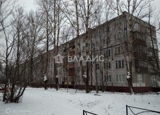 Продажа трехкомнатной квартиры, 57.6 м2, Санкт-Петербург, проспект Космонавтов, 52к1, муниципальный округ Гагаринское