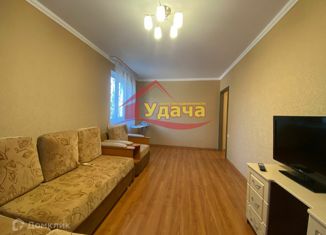 Продажа 2-ком. квартиры, 42 м2, Оренбургская область, улица Кутузова, 6