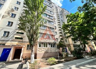 Продам трехкомнатную квартиру, 72.5 м2, Астрахань, Магистральная улица, 36, Трусовский район