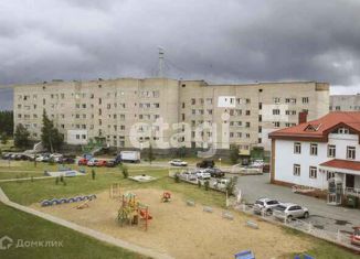 Продаю 2-комнатную квартиру, 31.6 м2, Сургут, улица Крылова, 21