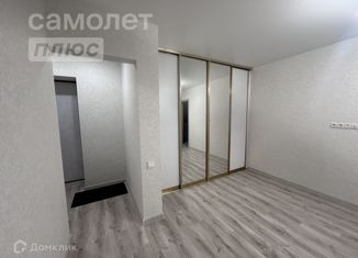 Продаю 2-ком. квартиру, 39 м2, Липецк, улица Гагарина, 4