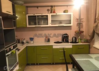 Сдается в аренду 2-комнатная квартира, 52 м2, Красноярск, улица Копылова, 66, Железнодорожный район