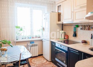 Продажа 3-комнатной квартиры, 66.2 м2, Тобольск, микрорайон 7А, 16