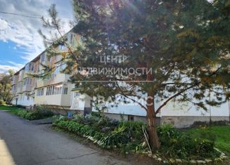 Продажа 2-комнатной квартиры, 42 м2, Арсеньев, улица Ломоносова, 19