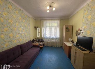 Продаю комнату, 80 м2, Севастополь, улица Героев Севастополя, 10