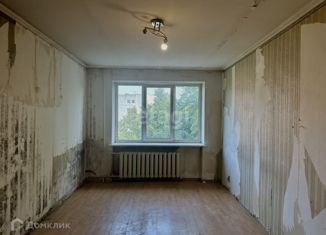 Продается 1-комнатная квартира, 30 м2, Калининград, улица Космонавта Леонова, 23