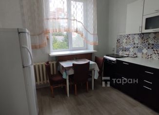 Продается 2-ком. квартира, 54.3 м2, Челябинск, Советский район, улица Тарасова, 46