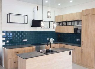 Сдается дом, 180 м2, деревня Нефедьево, Лазурная улица, 67А