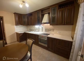 Однокомнатная квартира на продажу, 39 м2, Киров, Мостовицкая улица, 4, жилой район Чистые Пруды