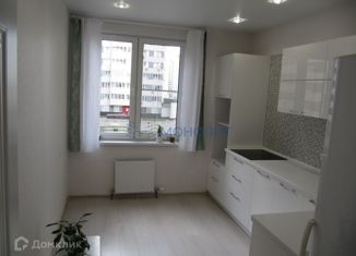 Продажа 2-комнатной квартиры, 72 м2, Нижегородская область, улица Маршала Баграмяна, 1