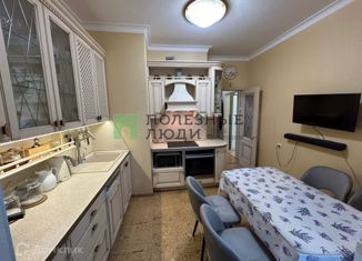 Продам 3-комнатную квартиру, 69 м2, Саха (Якутия), проспект Дружбы Народов, 27