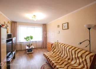 Продаю 3-ком. квартиру, 64 м2, Барнаул, улица Юрина, 273