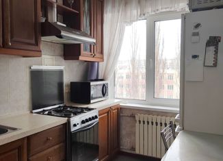 Продается 2-комнатная квартира, 41.7 м2, Нижний Новгород, улица Адмирала Макарова, 6к3, метро Заречная