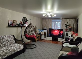 Продаю трехкомнатную квартиру, 97.3 м2, деревня Городище, деревня Городище, 1