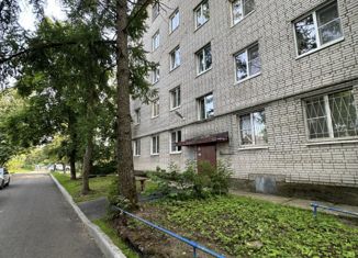 Продается четырехкомнатная квартира, 63 м2, посёлок городского типа имени Морозова, Ладожская улица, 41