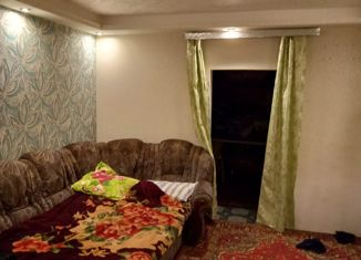 Продается 2-ком. квартира, 33 м2, Волгоград, улица 1050-й километр, 1, Дзержинский район