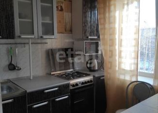 Сдается однокомнатная квартира, 28 м2, Сургут, улица 60 лет Октября, 3