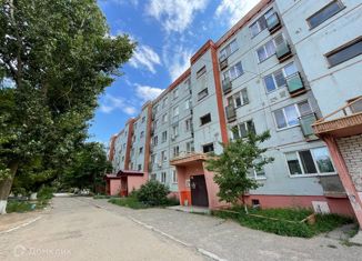 Продаю 2-ком. квартиру, 52.5 м2, Элиста, 6-й микрорайон, 12, 6-й микрорайон