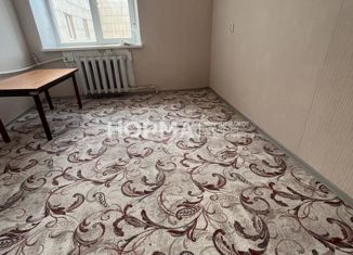 Продаю двухкомнатную квартиру, 36.7 м2, Октябрьский, улица Кортунова, 14