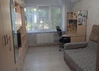 2-комнатная квартира на продажу, 45.5 м2, станица Брюховецкая, улица Луначарского, 166