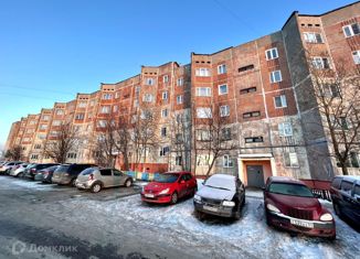 Двухкомнатная квартира на продажу, 48.1 м2, Мурманск, Приморская улица, 9