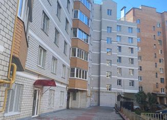 Продаю 2-комнатную квартиру, 62.4 м2, Калуга, улица Билибина, 6, ЖК Адмирал