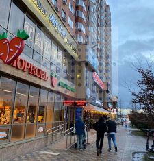 Продам офис, 70 м2, Краснодар, улица им. Героя Сарабеева В.И., 5к2, микрорайон Панорама