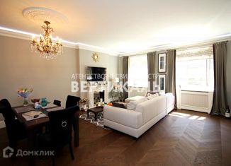 Трехкомнатная квартира на продажу, 105 м2, Москва, улица Пудовкина, 7В, улица Пудовкина