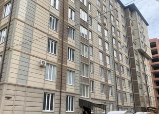 Продажа трехкомнатной квартиры, 108 м2, Нальчик, район Хладокомбинат, улица Шарданова, 46В