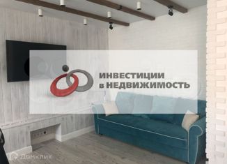 Продаю 4-комнатную квартиру, 110 м2, Ставрополь, улица Тухачевского, 25/6, микрорайон Перспективный