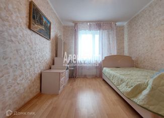 2-комнатная квартира в аренду, 53 м2, Кириши, Волховская набережная, 36