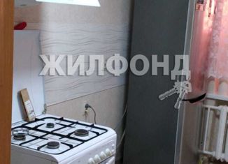 Продаю четырехкомнатную квартиру, 78 м2, Георгиевск, улица Калинина, 133