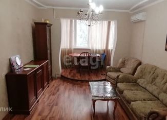 Продам четырехкомнатную квартиру, 81 м2, Астраханская область, улица Николая Островского, 158к1