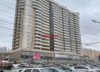 Продается 2-ком. квартира, 89.7 м2, Новосибирск, улица Кирова, 25, метро Октябрьская
