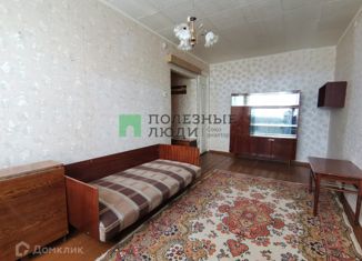 Двухкомнатная квартира на продажу, 40.3 м2, посёлок городского типа Базарный Карабулак, улица Ленина, 380