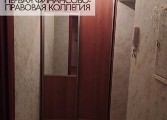 Сдается 1-ком. квартира, 33 м2, Саров, улица Академика Харитона, 18